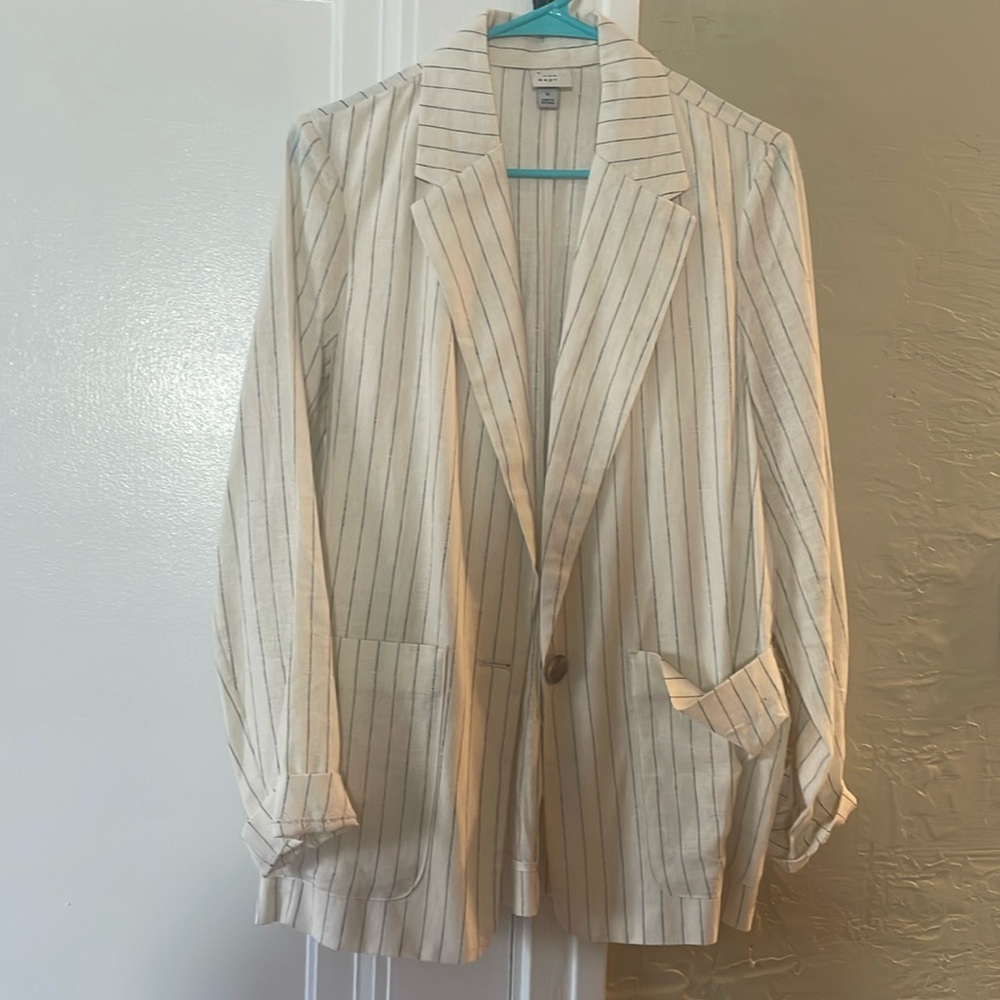 Light weight blazer